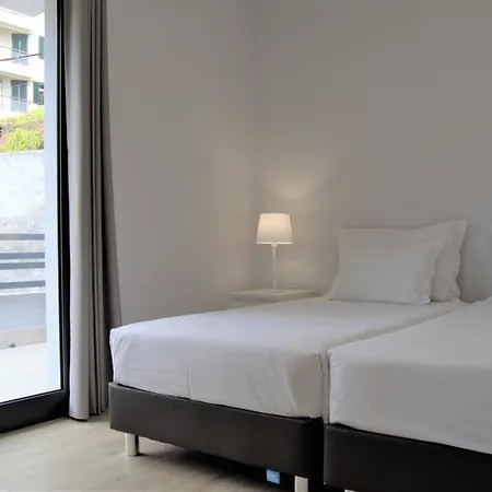 Lejlighedshotel Turisticos Vitoria By Petit Funchal (Madeira)
